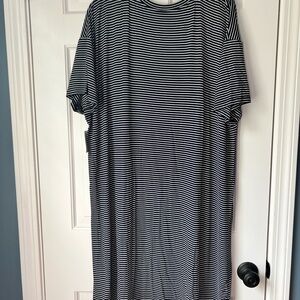 Black and White Striped T-Shirt Dress